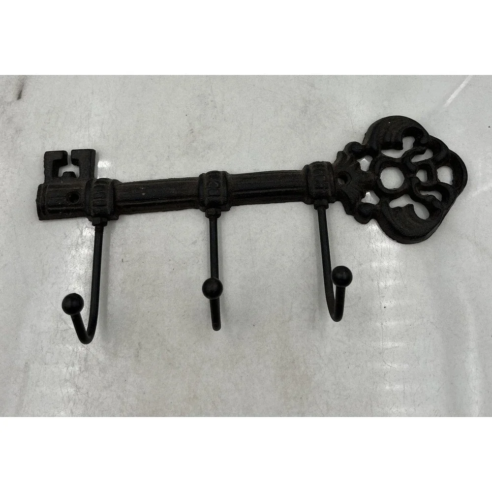 Vintage Cast Iron Skeleton Key Wall Hook Rack 3 Hook Brown Rustic Decor